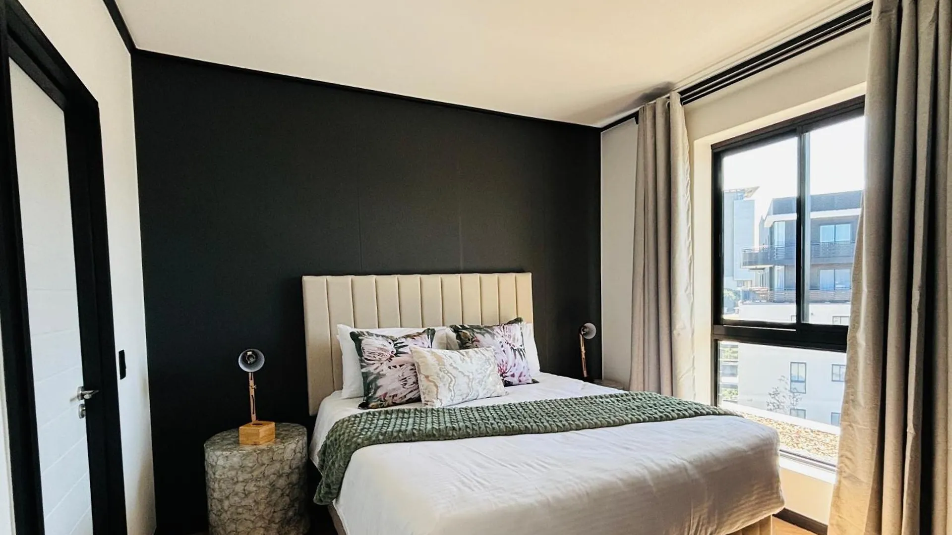 Appart hôtel Bgs Luxury Accommodation-One Bed-Le Cap